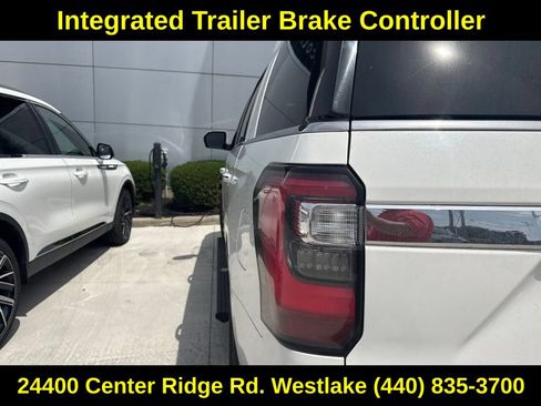 Used 2021 Ford Expedition Limited AWD/4WD image 16