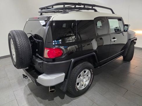 Used 2007 Toyota FJ Cruiser 4WD image 5