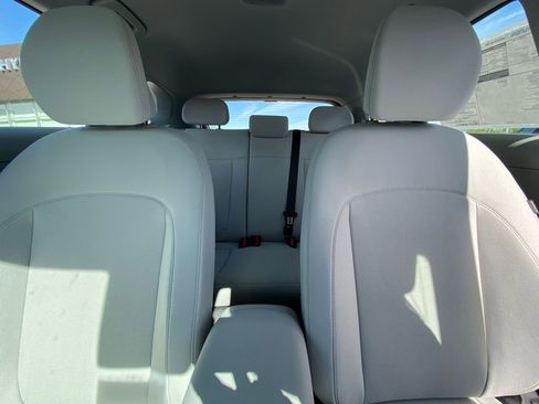 New 2026 Hyundai Kona SE FWD image 28