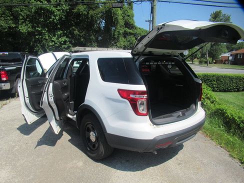 Used 2014 Ford Explorer Police Interceptor Utility AWD image 8