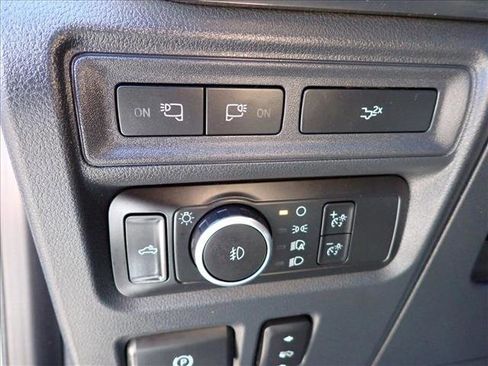 Used 2022 Ford F150 Lariat AWD/4WD image 19