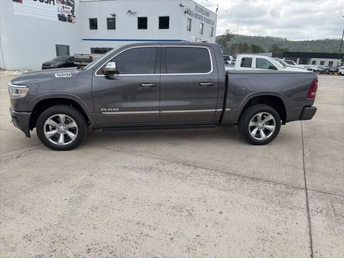 Used 2021 RAM 1500 Limited image 3