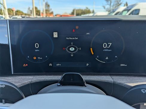 Used 2025 Hyundai Santa Fe Calligraphy image 32