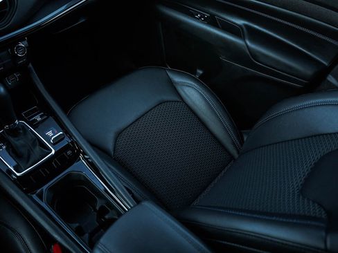 New 2026 Jeep Compass Latitude image 24