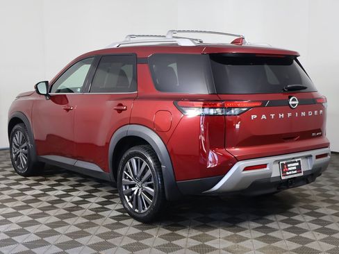 Used 2023 Nissan Pathfinder SL w/ SL Premium Package AWD/4WD image 13