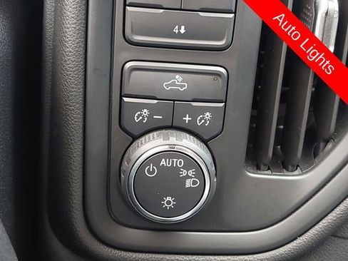 Used 2024 Chevrolet Silverado 2500 Custom w/ Custom Convenience Package image 27