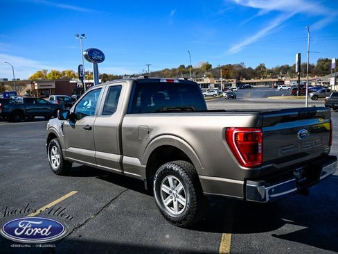 Used 2022 Ford F150 XLT w/ Trailer Tow Package image 5