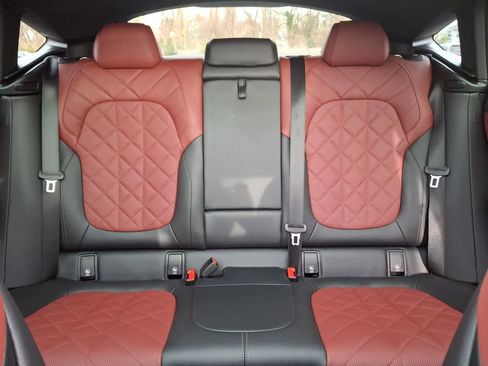 Used 2024 BMW X6 xDrive40i w/ Premium Package image 13