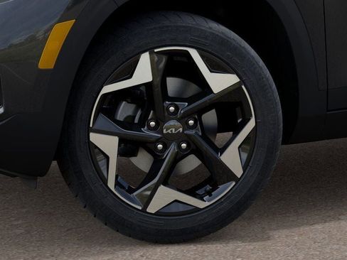 New 2026 Kia Seltos S image 9