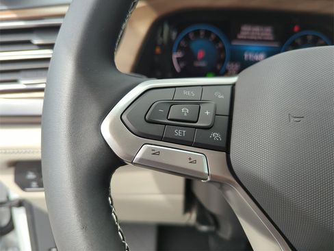 New 2026 Volkswagen Atlas SE image 37