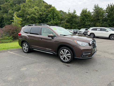 Used 2019 Subaru Ascent Limited AWD/4WD image 8
