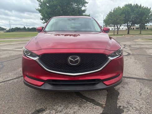 Used 2019 MAZDA CX-5 Touring FWD image 2
