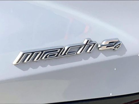 Used 2021 Ford Mustang Mach-E Premium image 10