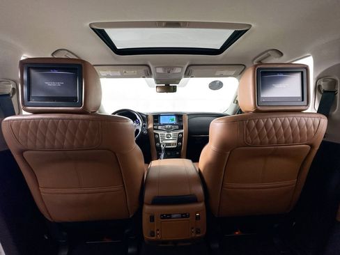 Used 2018 INFINITI QX80 4WD w/ Deluxe Technology Package image 32
