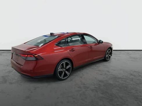 Certified 2026 Honda Accord SE image 4