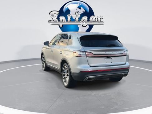 Used 2021 Lincoln Nautilus Reserve image 8