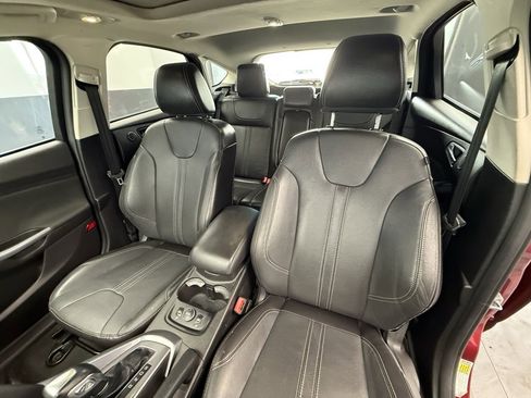 Used 2014 Ford Focus Titanium image 41