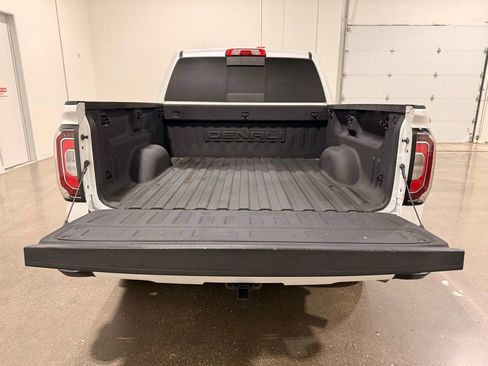 Used 2018 GMC Sierra 1500 Denali w/ Denali Ultimate Package image 9