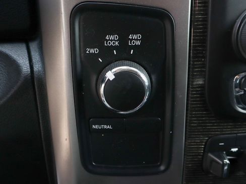 Used 2014 RAM 2500 Limited image 38