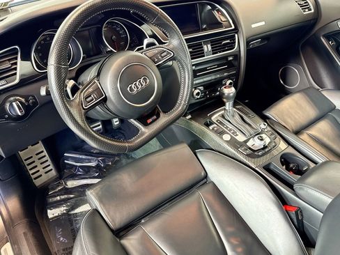 Used 2015 Audi RS 5 Coupe w/ Black Optic Plus Package image 9