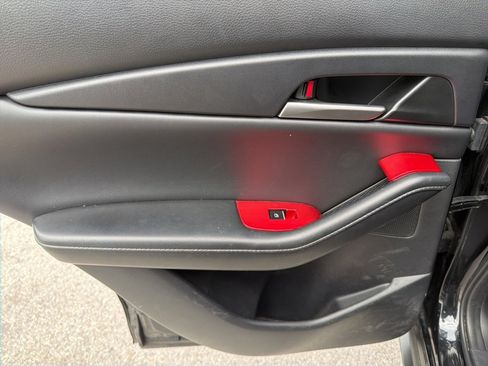 Used 2024 MAZDA CX-30 AWD 2.5 S w/ Select Sport Pkg image 11