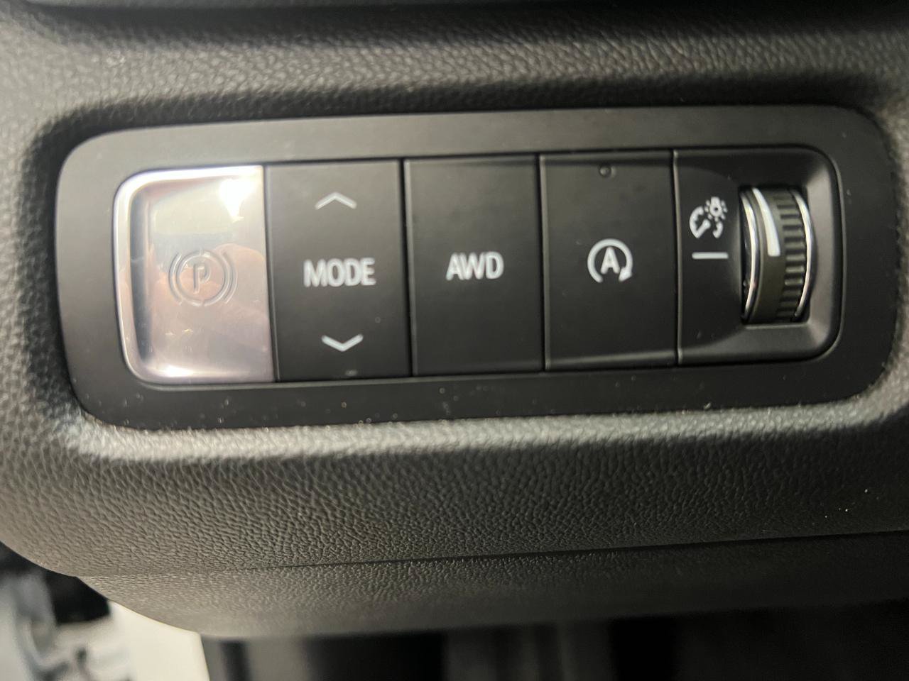 Used 2026 GMC Acadia Elevation w/ Elevation Premium Package AWD/4WD image 35