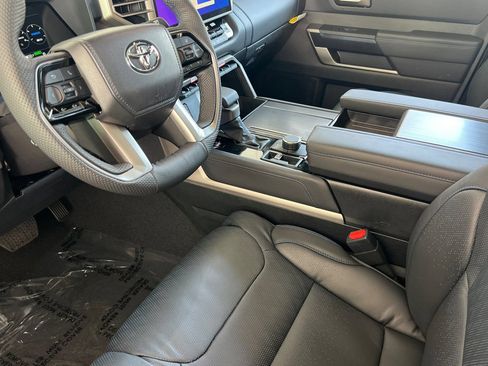 New 2026 Toyota Sequoia Platinum AWD/4WD image 9