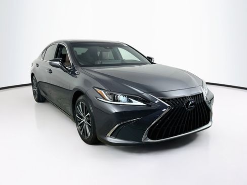Used 2022 Lexus ES 350 w/ Premium Package FWD image 3