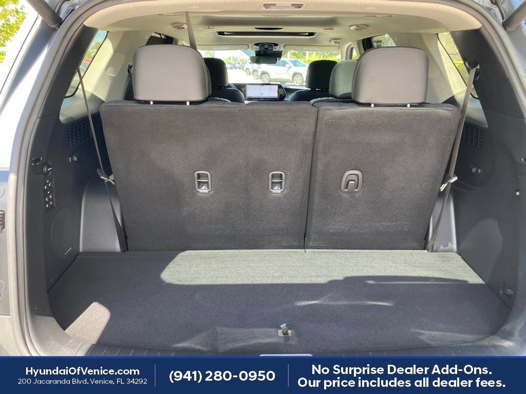Certified 2024 Hyundai Palisade Limited FWD image 25