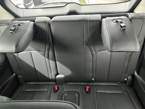 Certified 2026 INFINITI QX60 Luxe w/ Cargo Package image 15