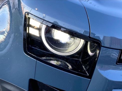 New 2026 Land Rover Defender 110 S image 13