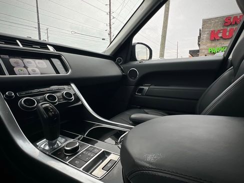 Used 2014 Land Rover Range Rover Sport HSE image 51