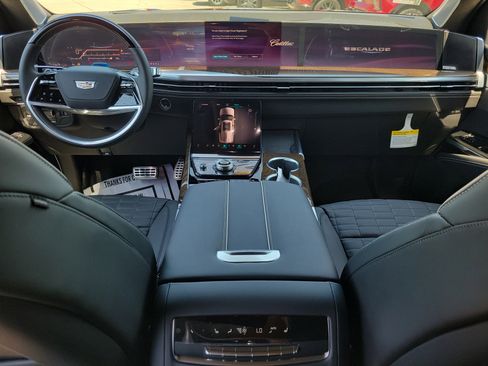 New 2026 Cadillac Escalade Platinum Sport w/ LPO, ONYX Package image 12