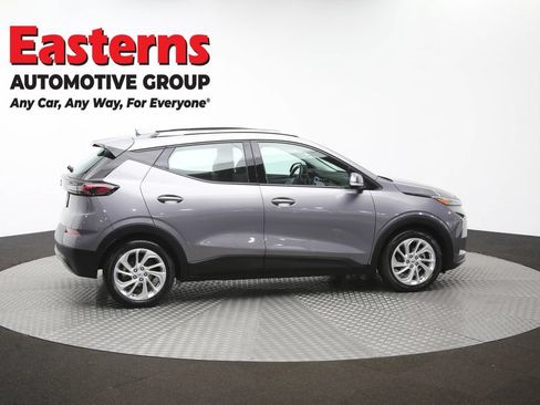 Used 2023 Chevrolet Bolt EUV LT w/ Driver Confidence Package FWD image 43