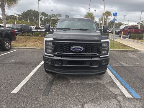 Used 2023 Ford F250 XL w/ STX Appearance Package image 3