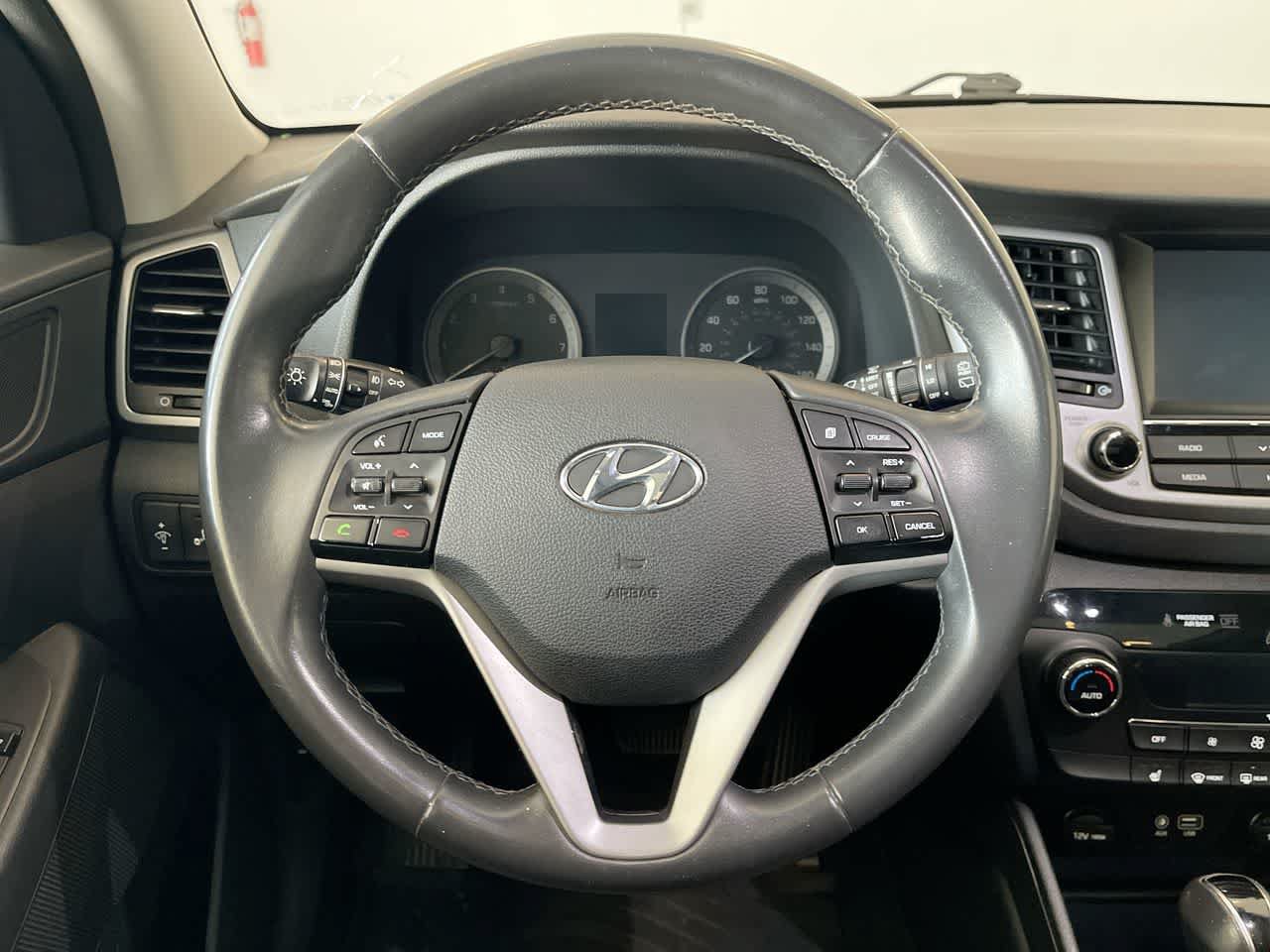 Used 2018 Hyundai Tucson Value AWD/4WD image 14