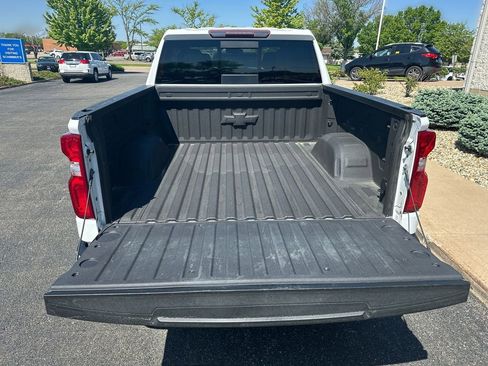 Used 2019 Chevrolet Silverado 1500 RST w/ True North Edition AWD/4WD image 18