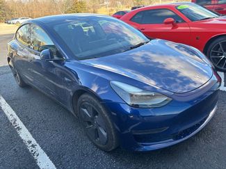 Used 2023 Tesla Model 3 Standard Range video 1