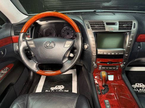 Used 2008 Lexus LS 460 RWD image 30