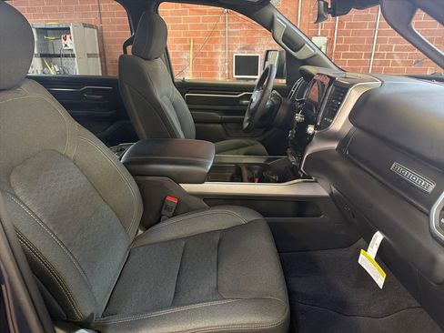 New 2026 RAM 1500 Big Horn AWD/4WD image 13