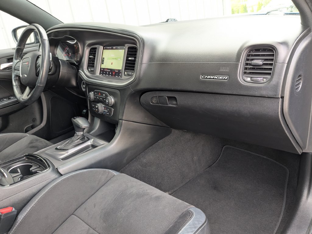 Used 2020 Dodge Charger R/T w/ Plus Group RWD image 34