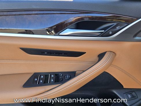 Used 2019 BMW 540i w/ Convenience Package image 21