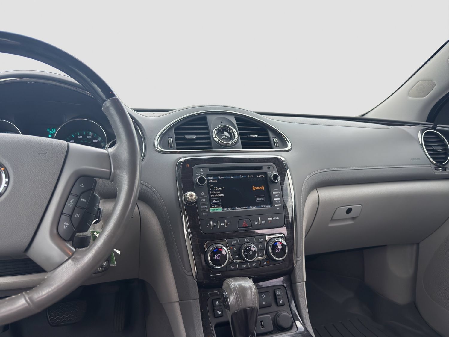 Used 2017 Buick Enclave Premium AWD/4WD image 15