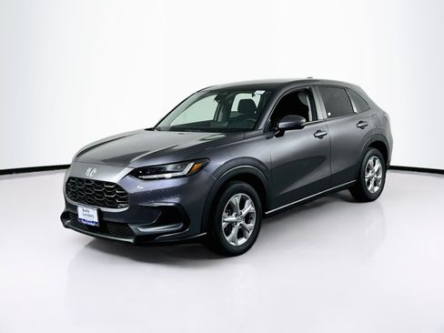 Used 2023 Honda HR-V LX image 1