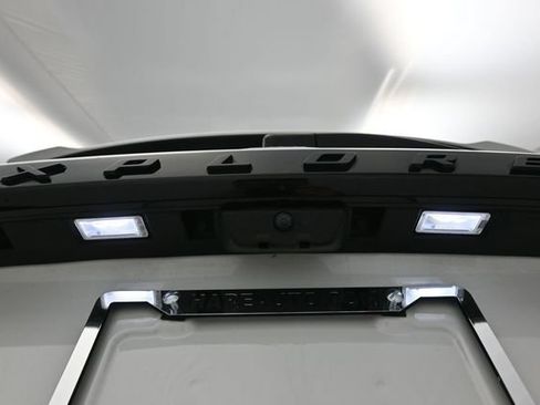 Used 2025 Ford Explorer ST-Line w/ ST-Line Street Pack AWD/4WD image 28