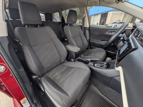 Used 2018 Toyota Corolla iM FWD image 4