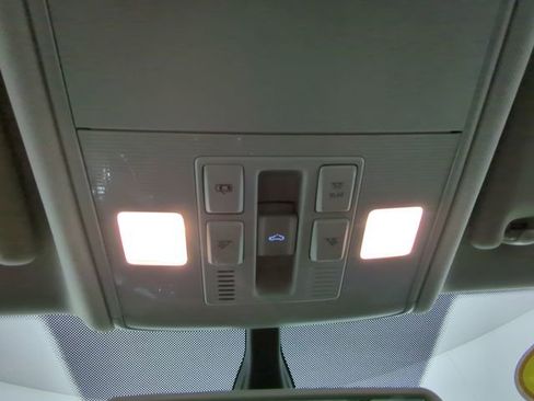 Used 2020 Volkswagen Jetta S image 24