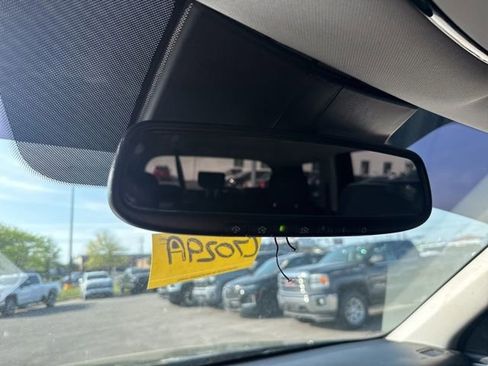 Used 2020 Hyundai Palisade SEL w/ Premium Package image 15