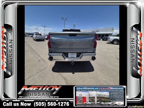 Used 2025 Chevrolet Silverado 1500 LT AWD/4WD image 4