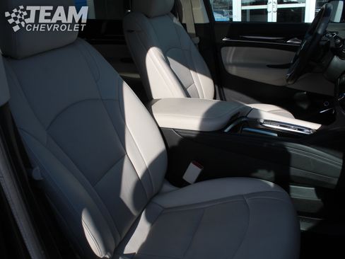 Certified 2024 Buick Enclave Essence w/ Experience Buick Package image 30